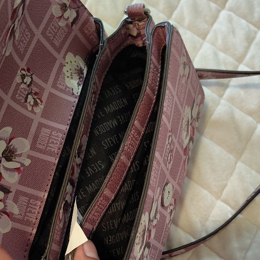 Steve Madden Pink Floral Women's Bag - Picture 3 of 15